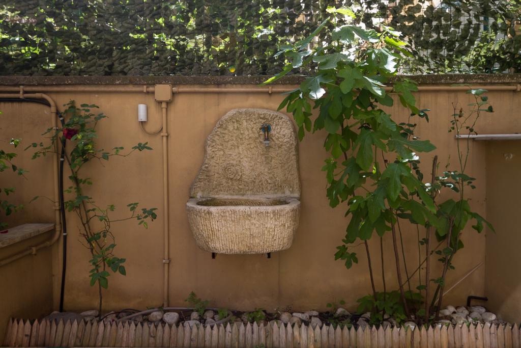 Vacanze Romane Con Giardino חדר תמונה